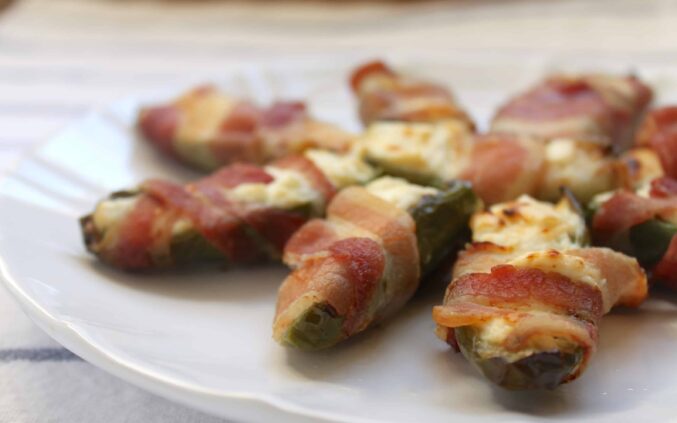Bacon Wrapped Jalapeños with Cream Cheese Appetiser