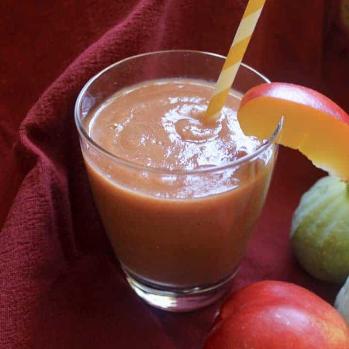 raspberry nectarine fig smoothie