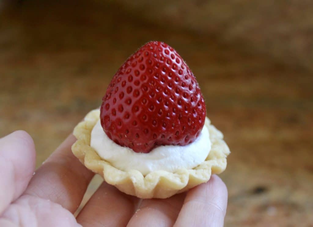 Making a strawberry tart