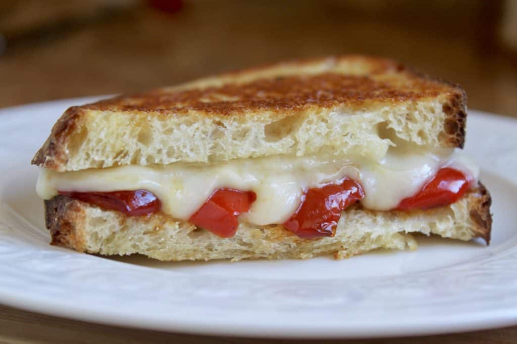 Grilled cheese with red pepper