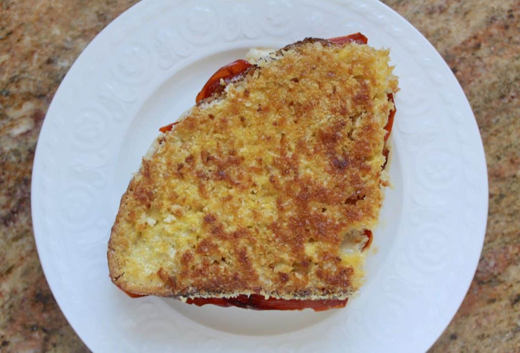 Grilled cheese with red pepper