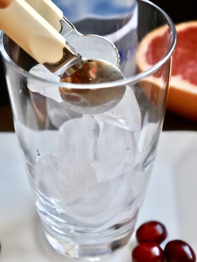 filling glass with ice