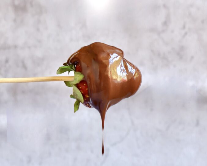 chocolate dipped strawberry