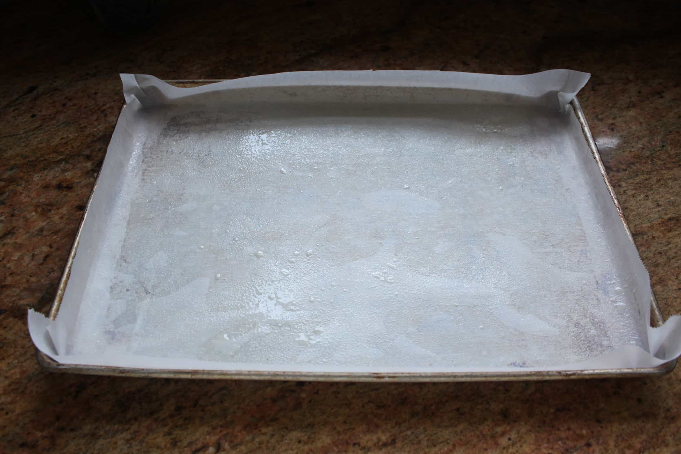lined jelly roll pan