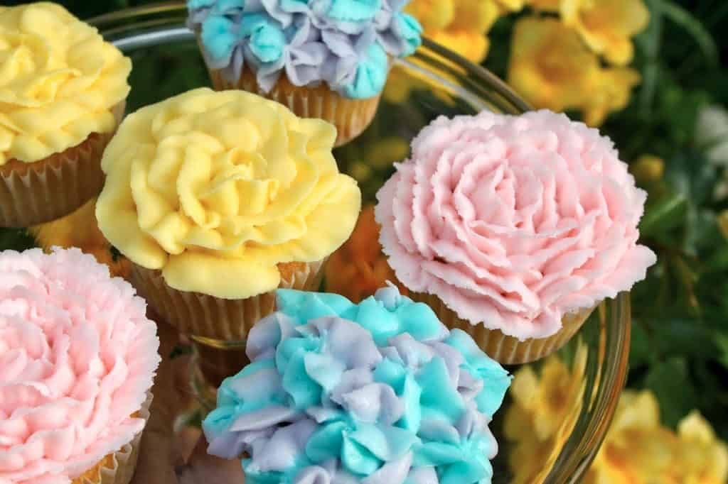 Flower cupcakes for spring