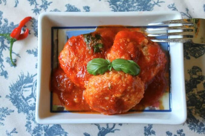 Italian ricotta dumplings with tomato sauce recipe how to make authentic