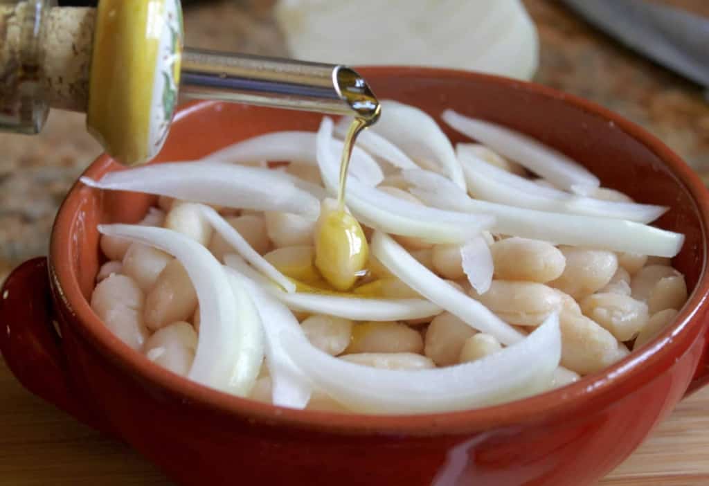 Italian Cannellini bean salad