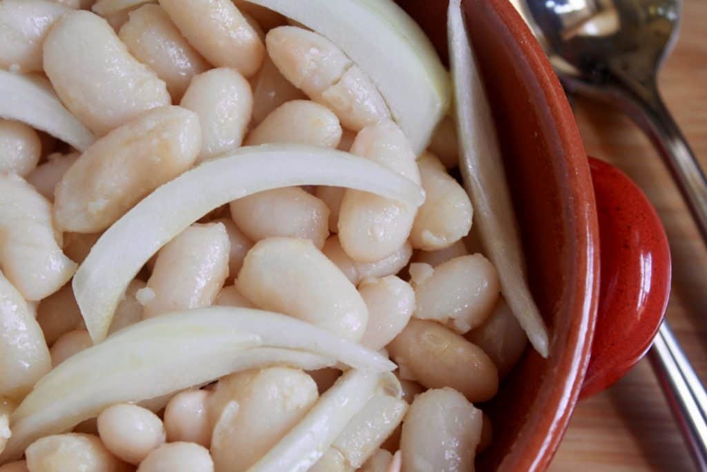 Italian Cannellini bean salad