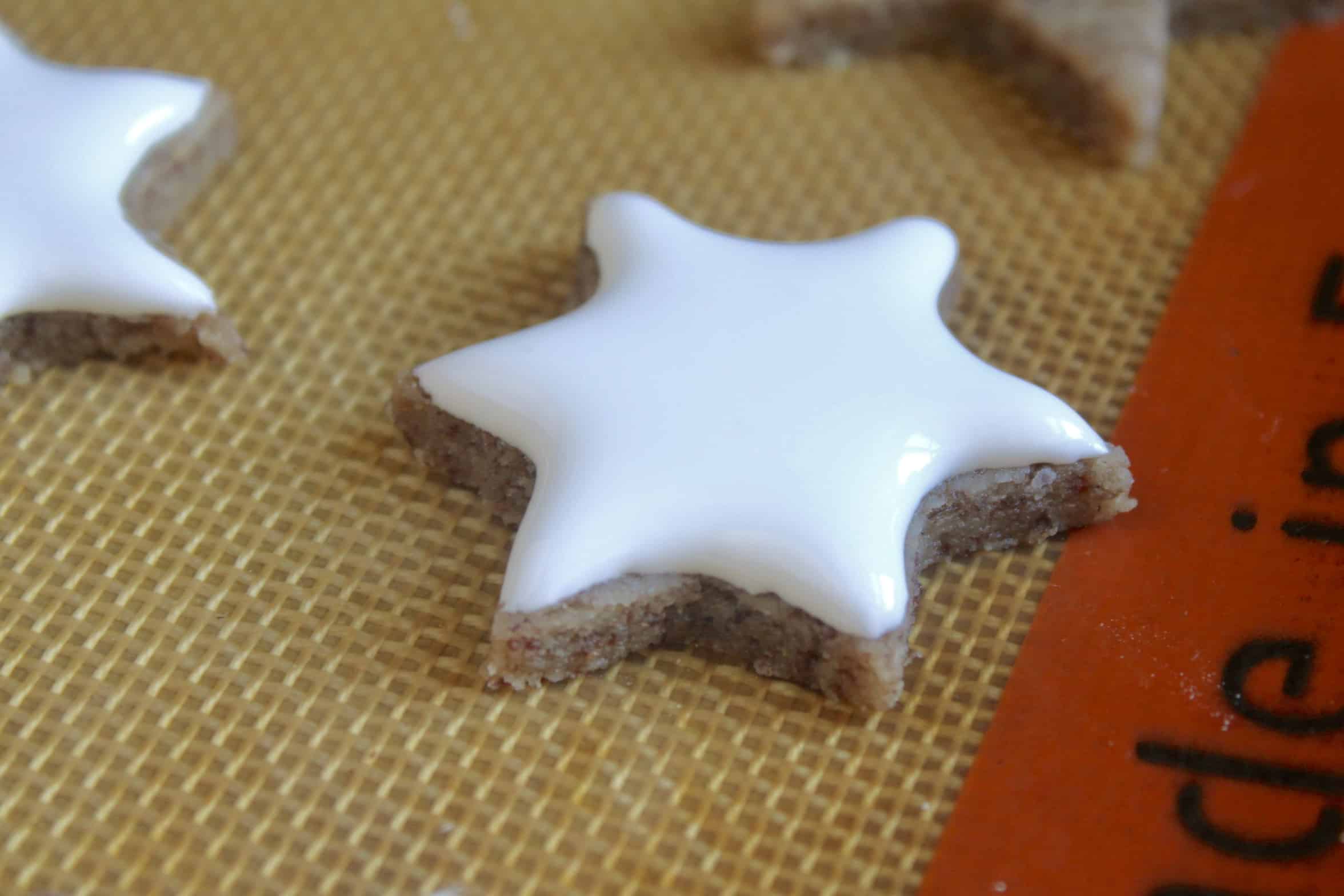cinnamon star cookie