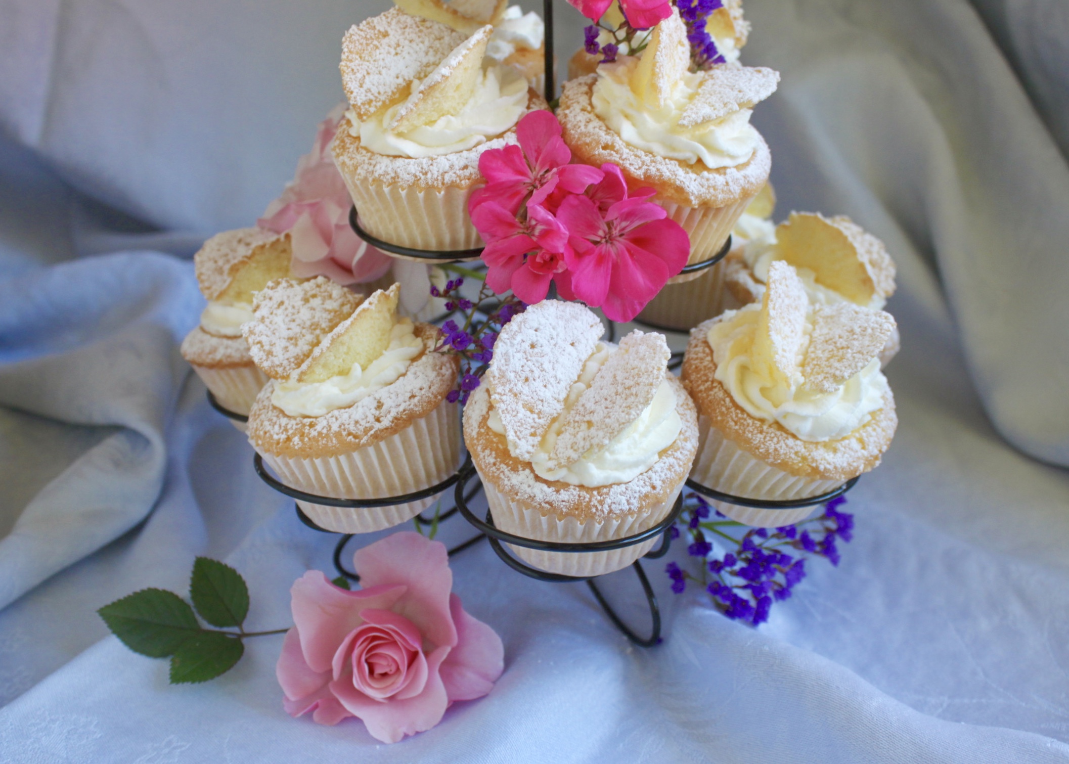 butterfly cupcakes on stand