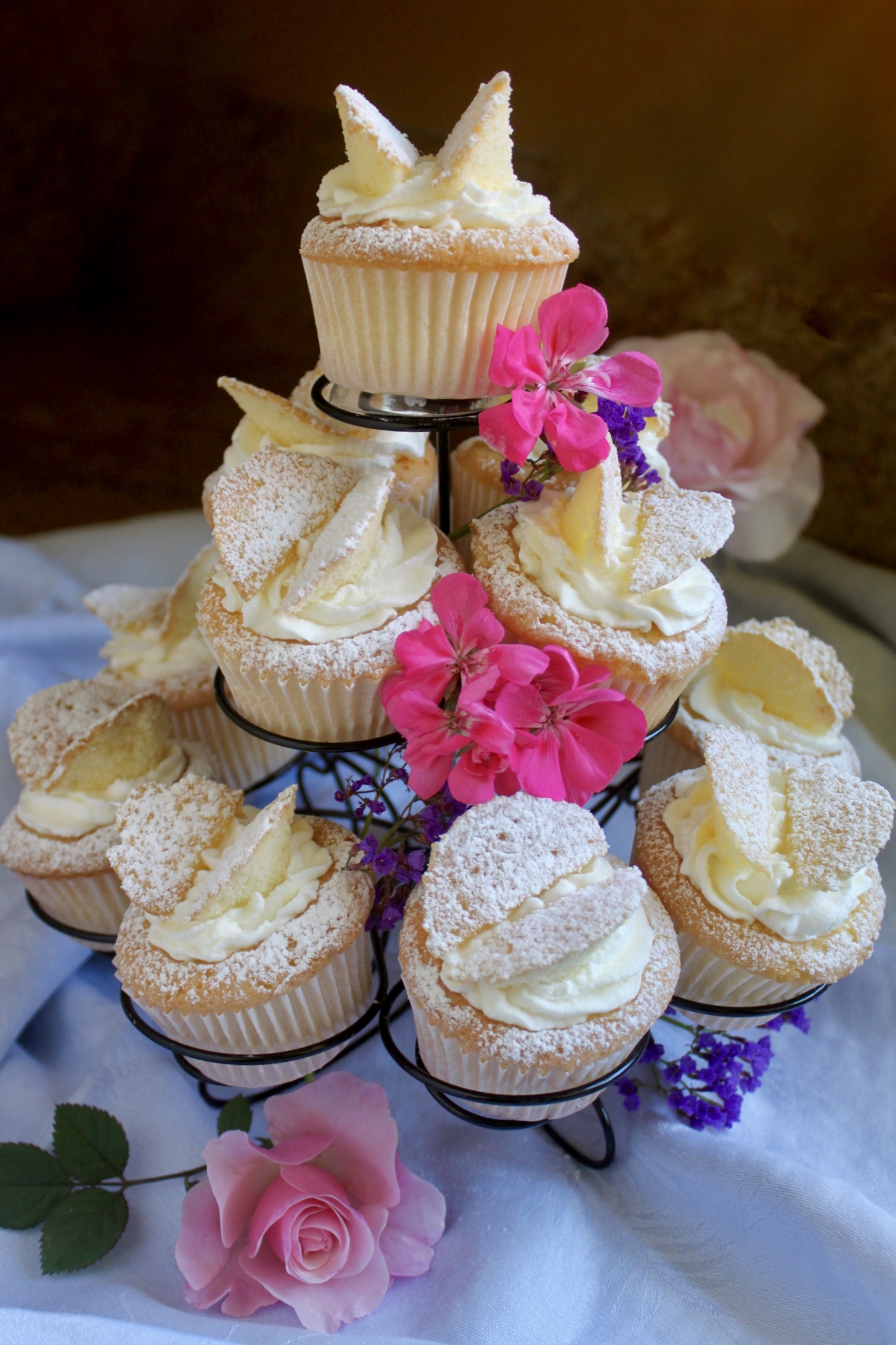 butterfly cupcakes on stand