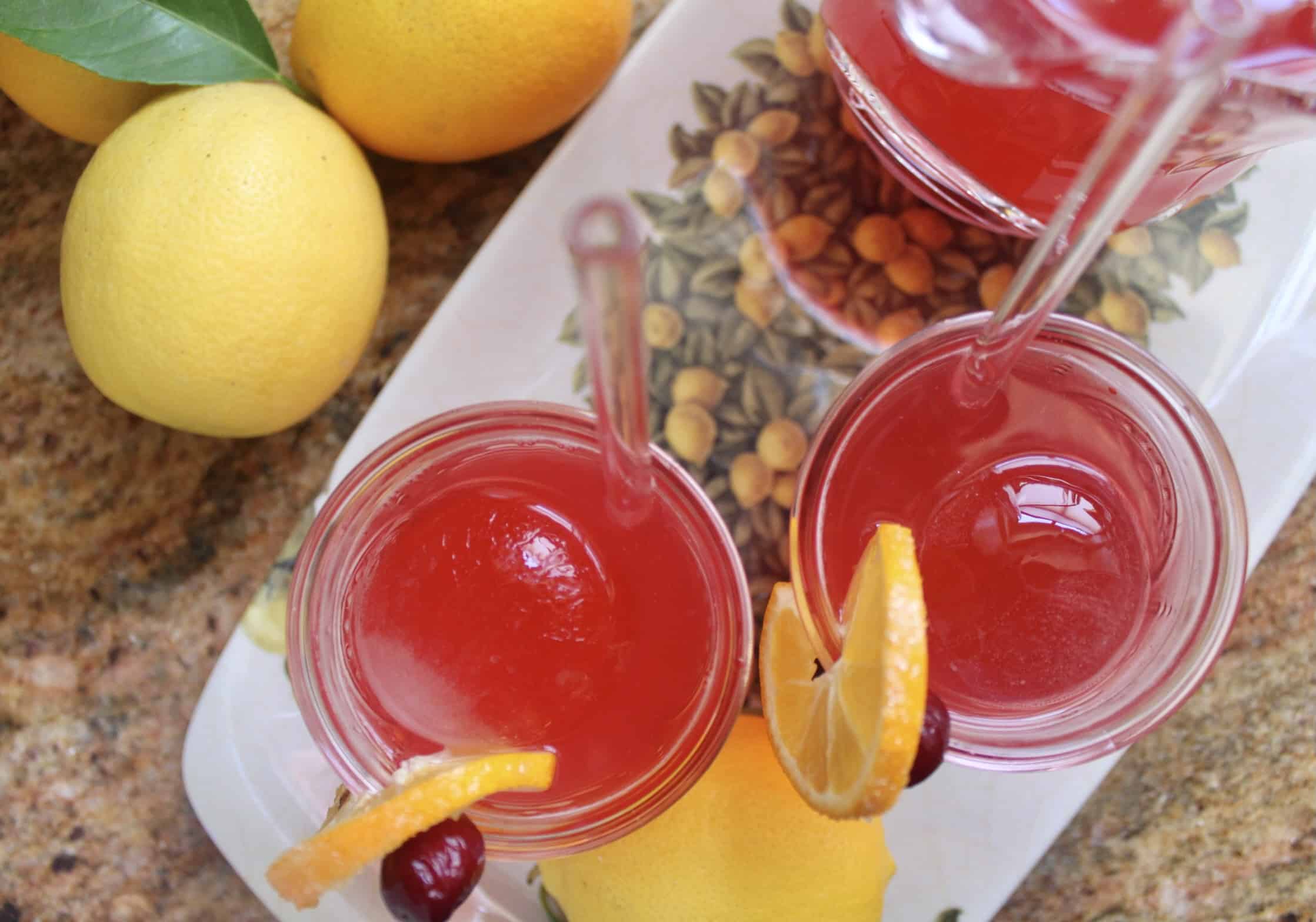 overhead cranberry lemonade