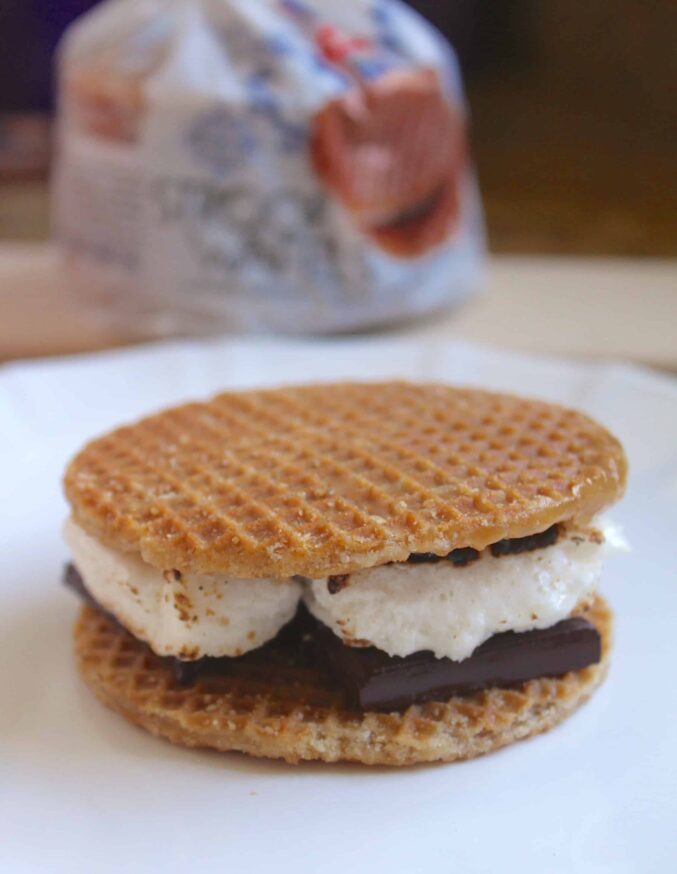 International S'mores: Dutch S'more