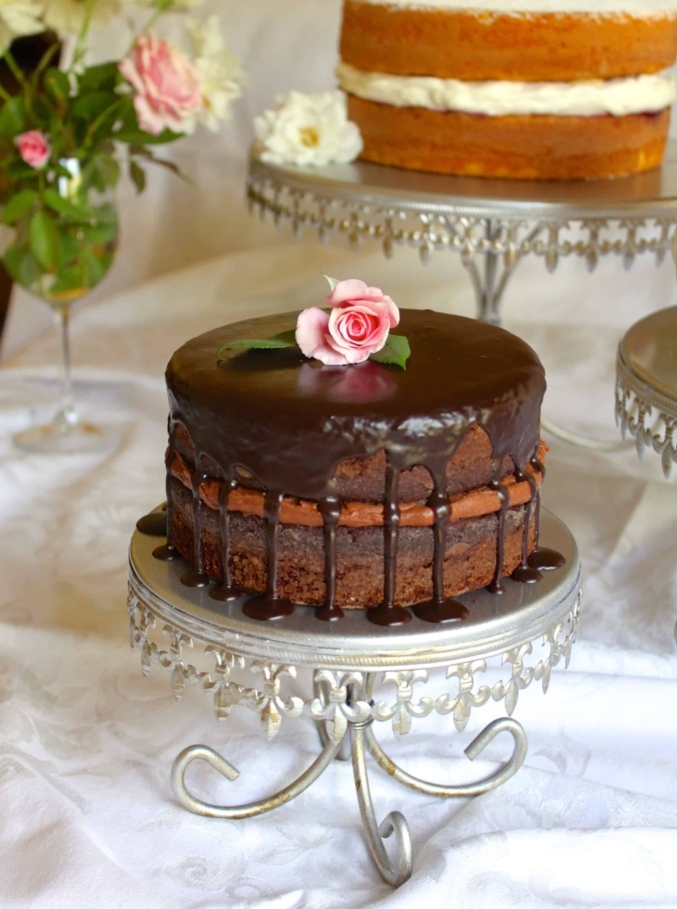impressive chocolate cake on stand