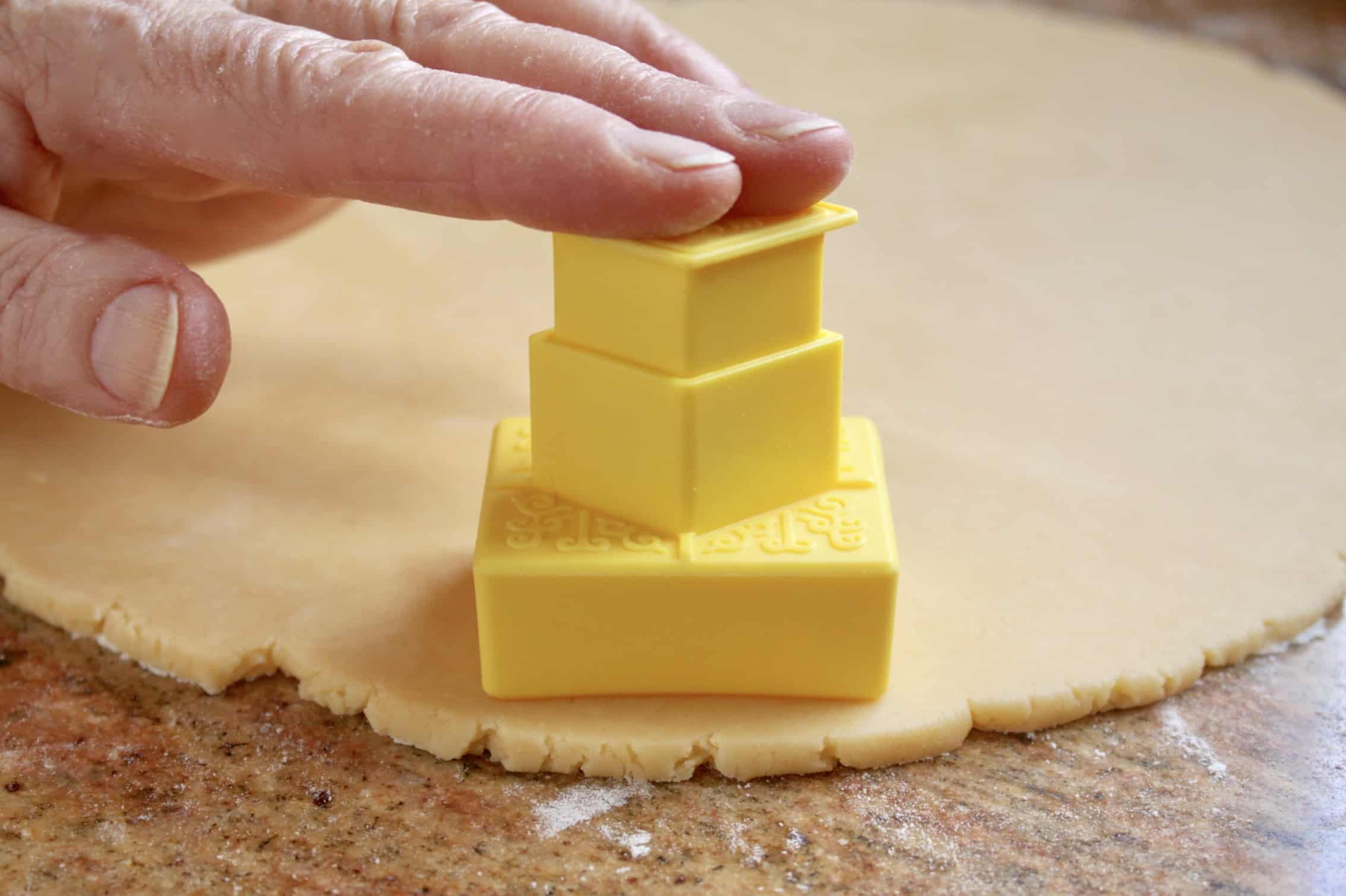 cutting custard creams 