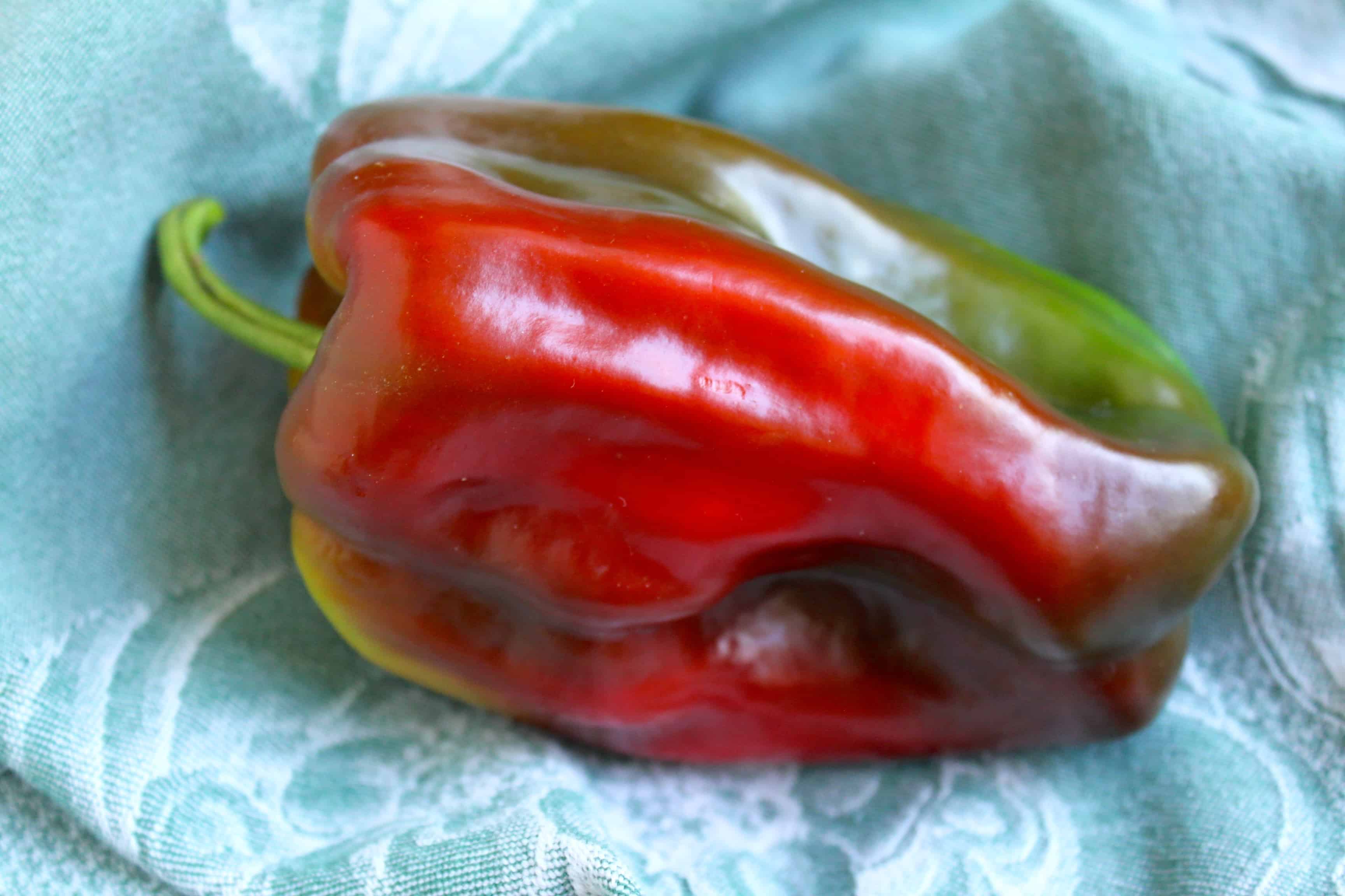 How to Eat a Sweet Pepper in a Very Unique Way an Inside Out Pepper