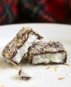 Scottish macaroon bars