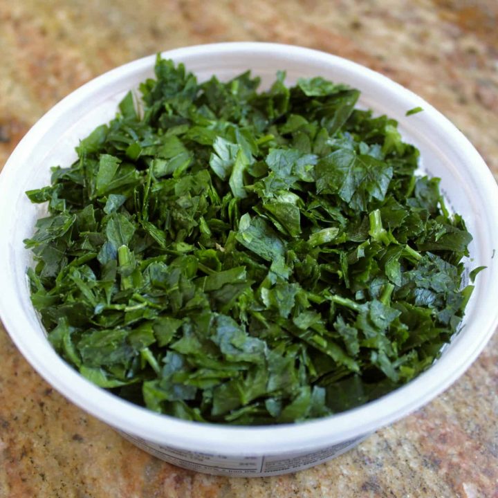 How to freeze fresh parsley