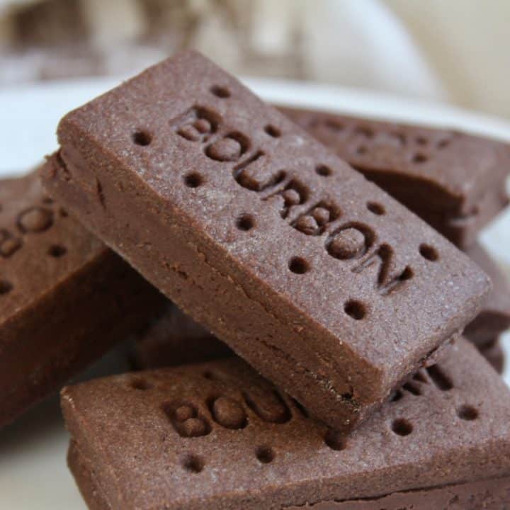 4 Ingredient Chocolate Bourbon Biscuit Cake Recipe  Scottish Scran