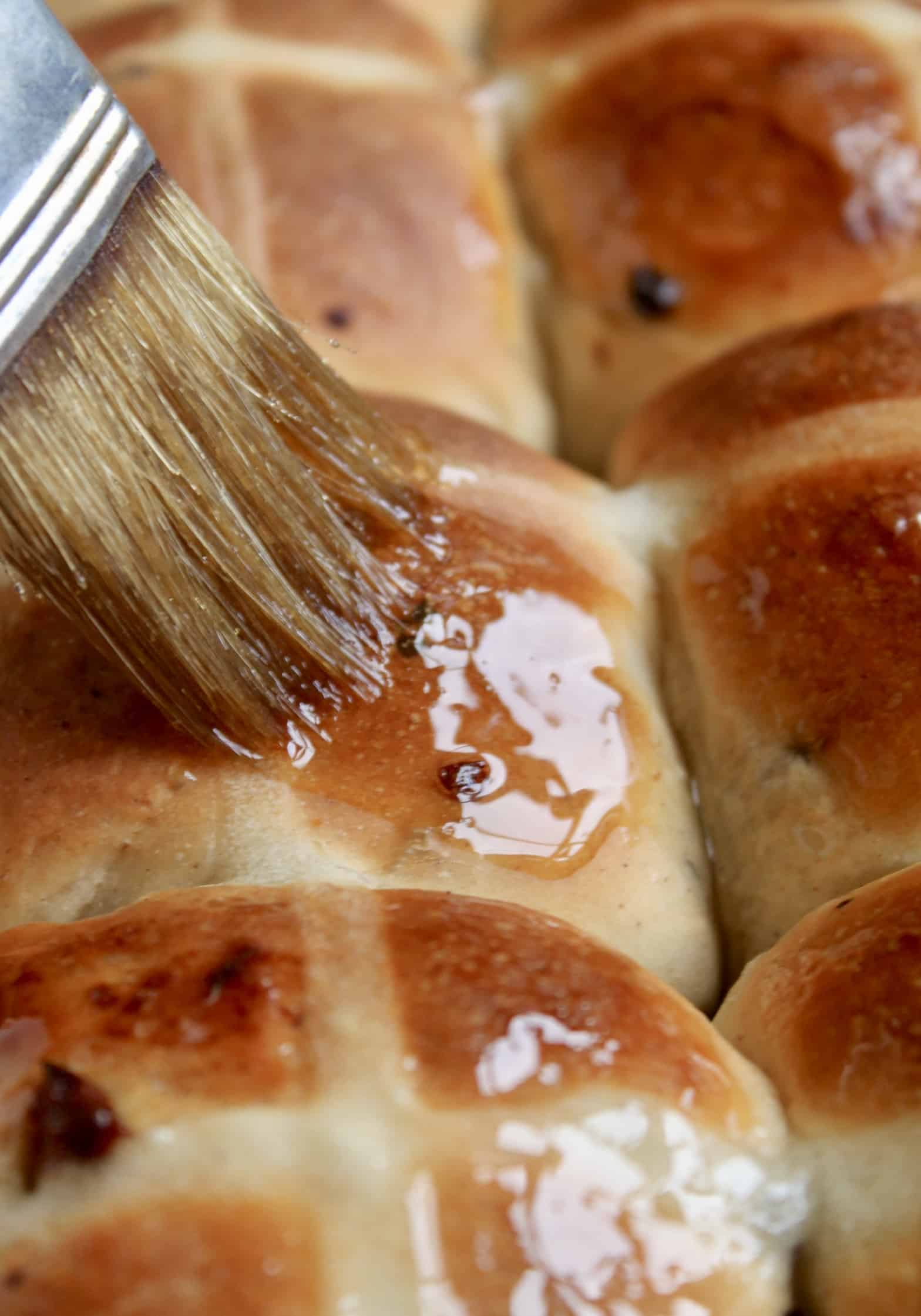 hot cross buns and tea