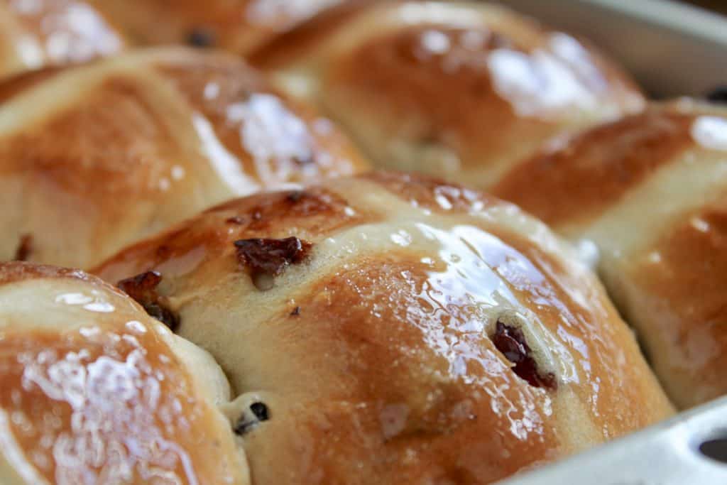 hot cross buns