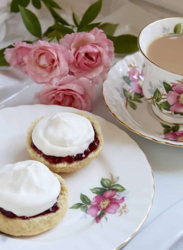 afternoon tea scones with jam and cream