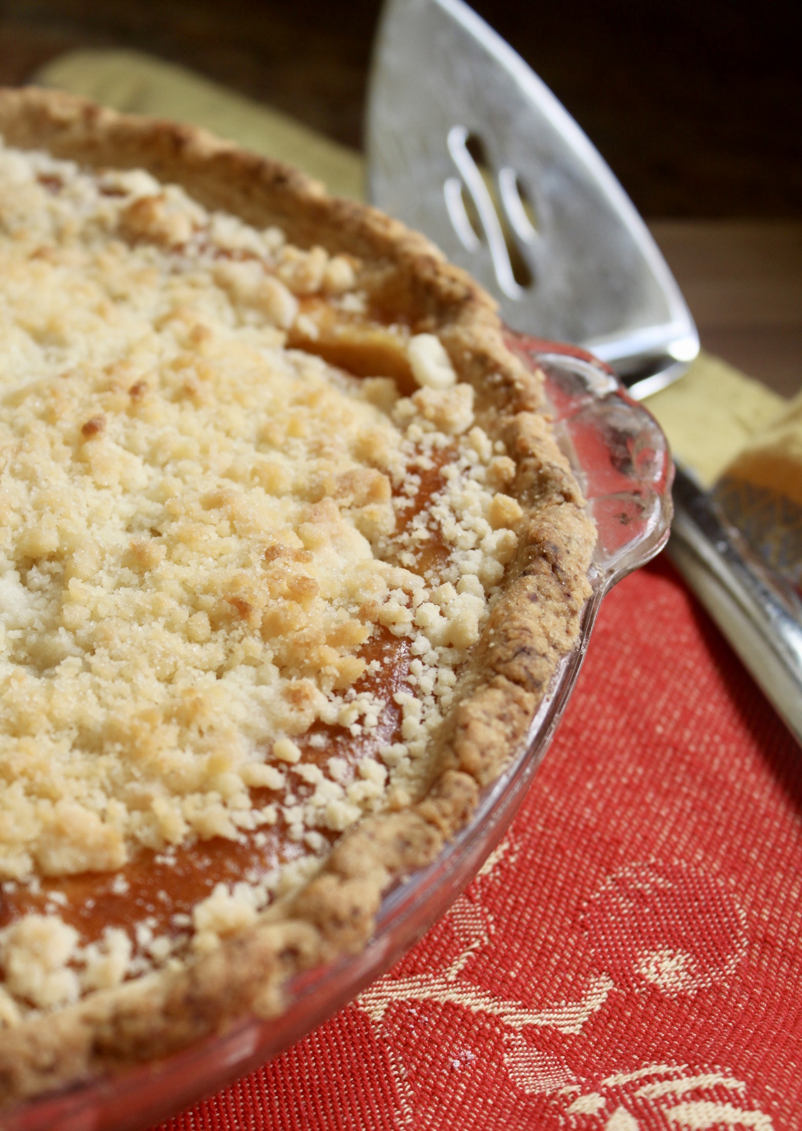 Custard peach pie ready to be served