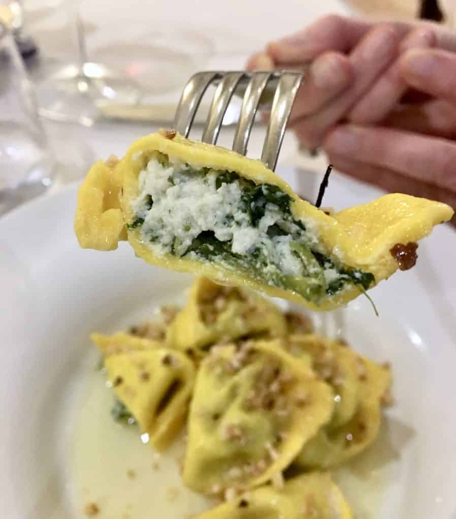Cappellacci with spinach and ricotta