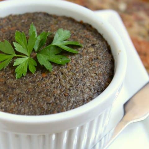 Cocktail Party Idea: Mushroom Pâté for a Vegetarian Treat