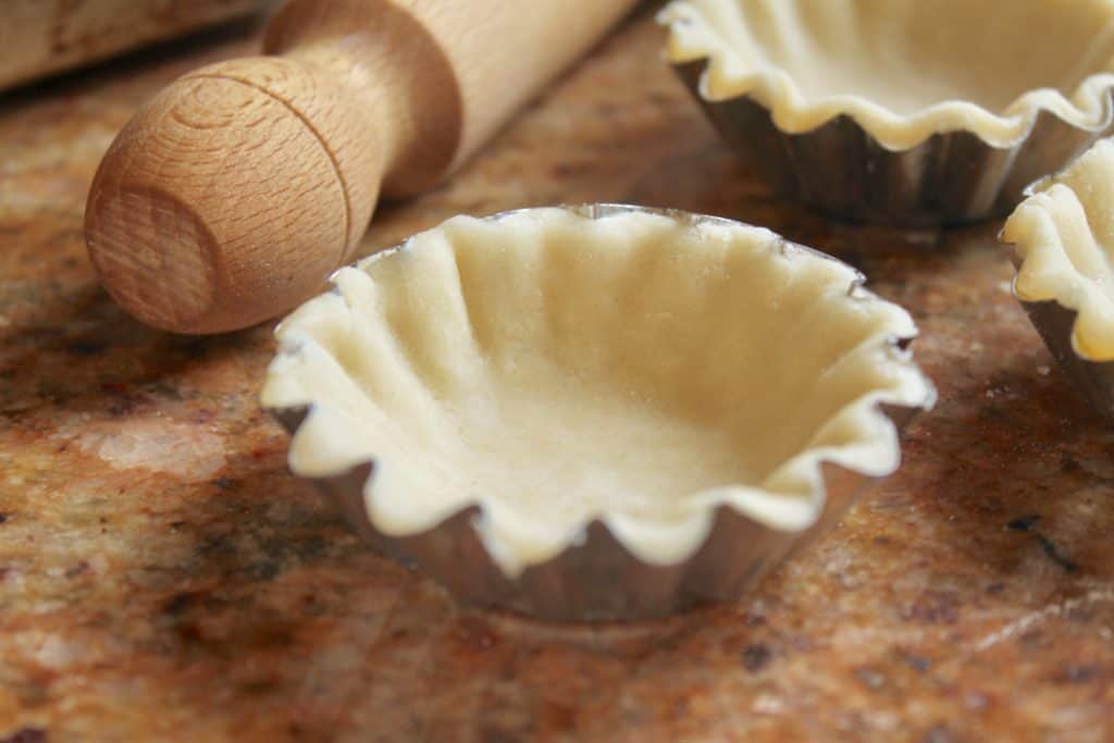 Making tartlet shells