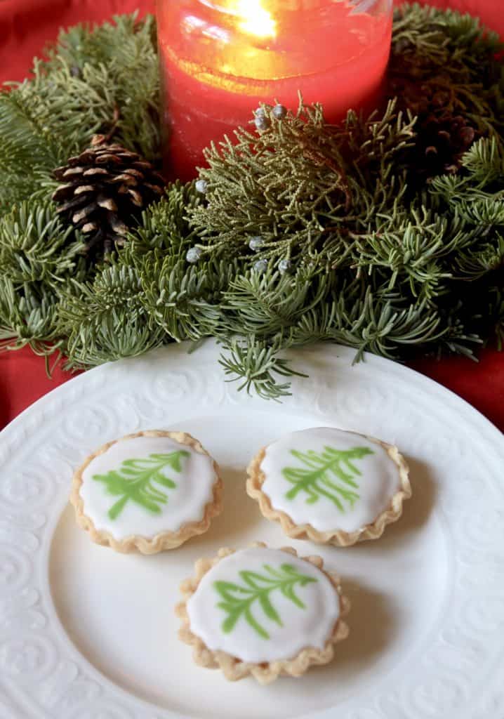 Scottish Fern Cakes with Christmas tree designs