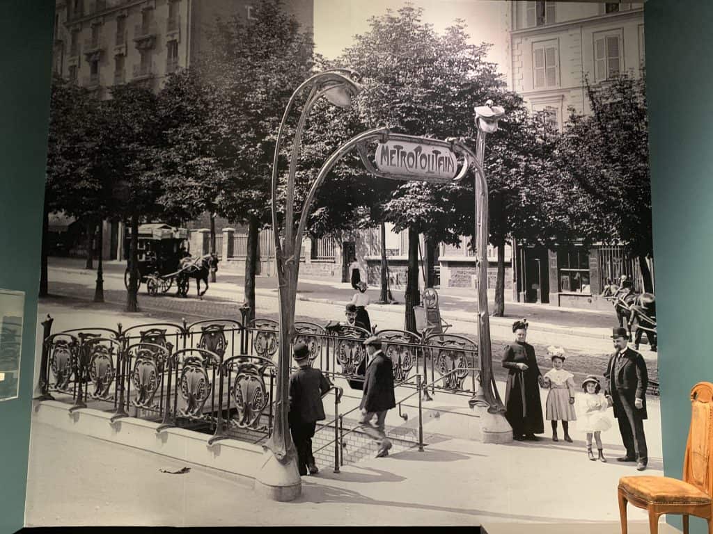 Paris 1900 exhibit Frist