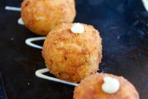 Spanish leek croquettes