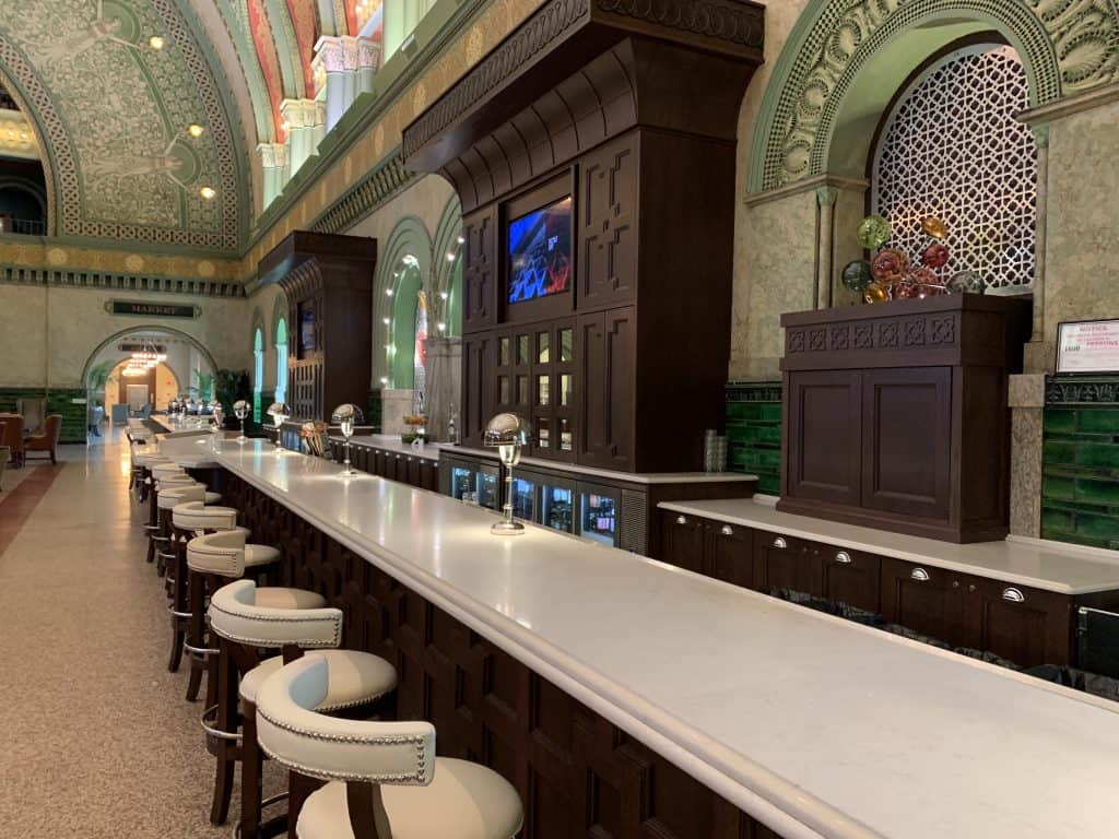 bar at the St Louis Union Station hotel