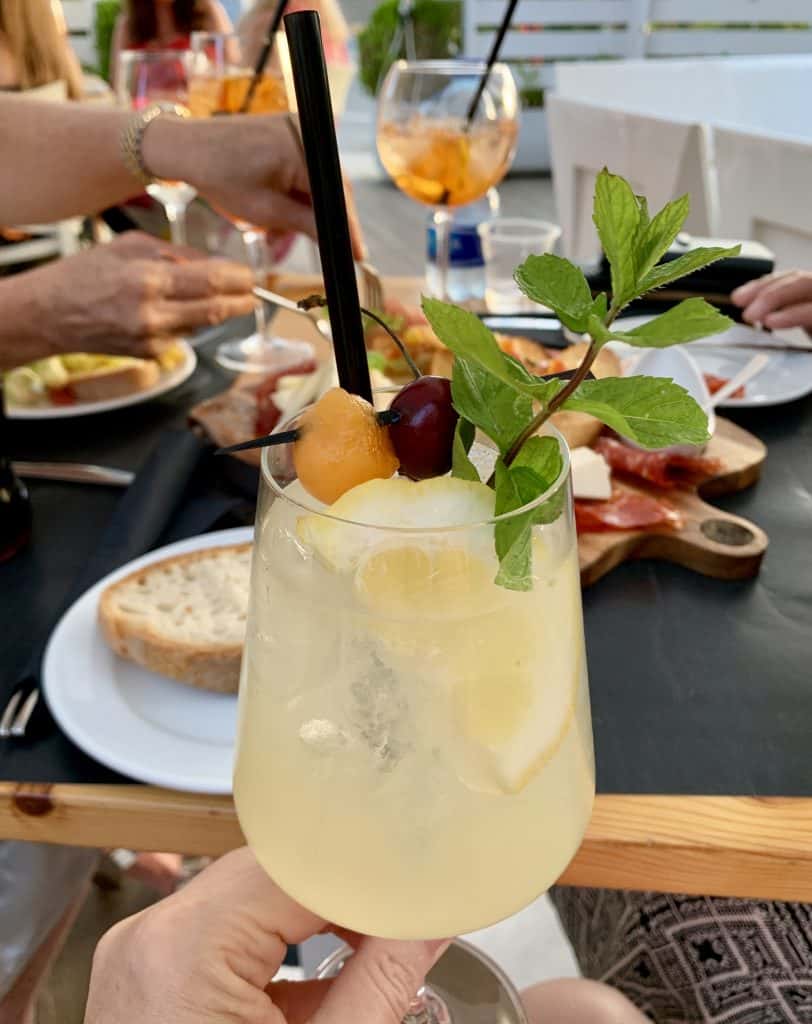 limoncello-spritz-santa-maria-castellabate