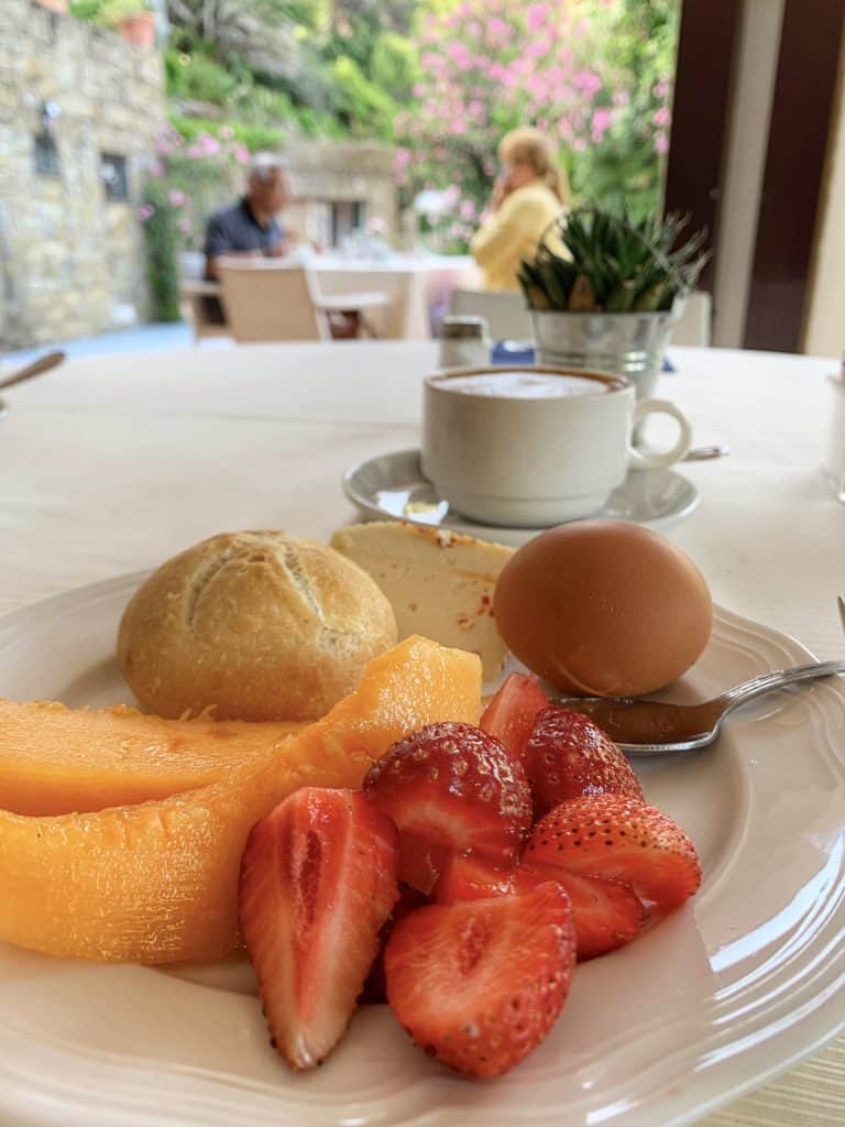 Breakfast at Palazzo Belmonte