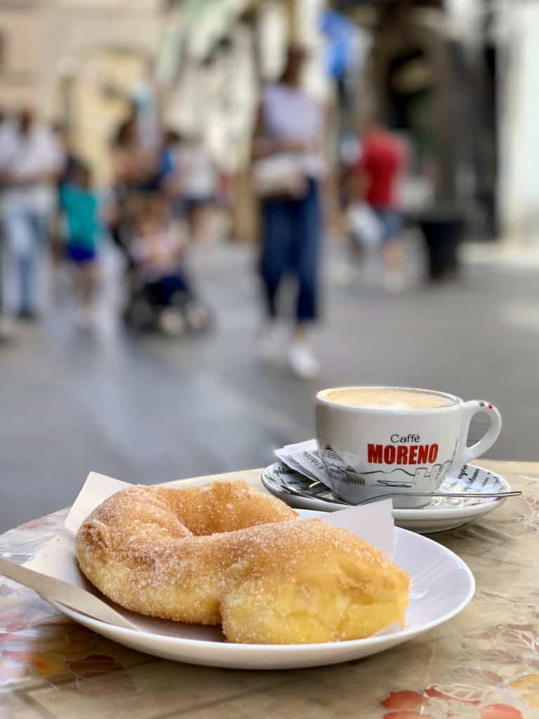 breakfast in Naples