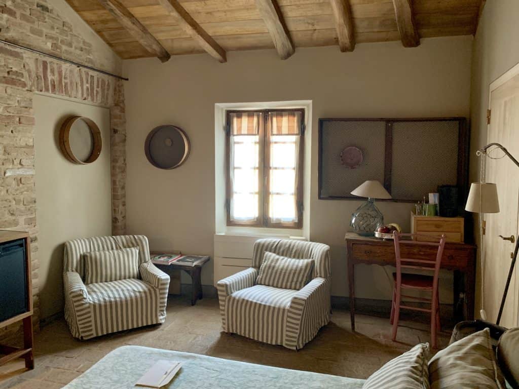 room at antica Corte Pallavicina