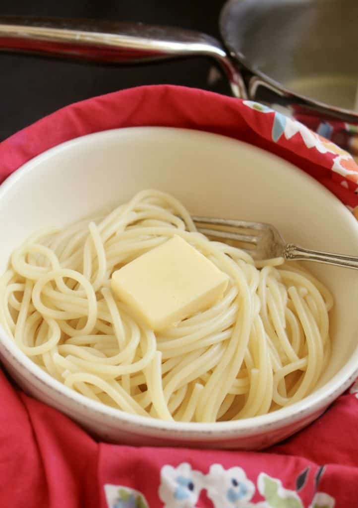 bowl of spaghetti with butter