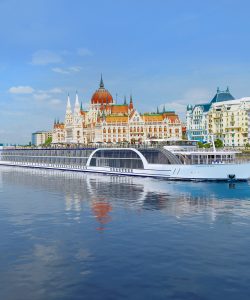 AmaMagna on the Danube in Budapest