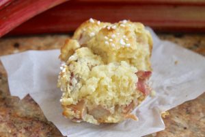 rhubarb muffin