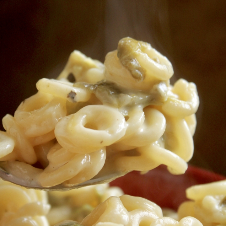 4 cheese mac and cheese with Hatch Chiles