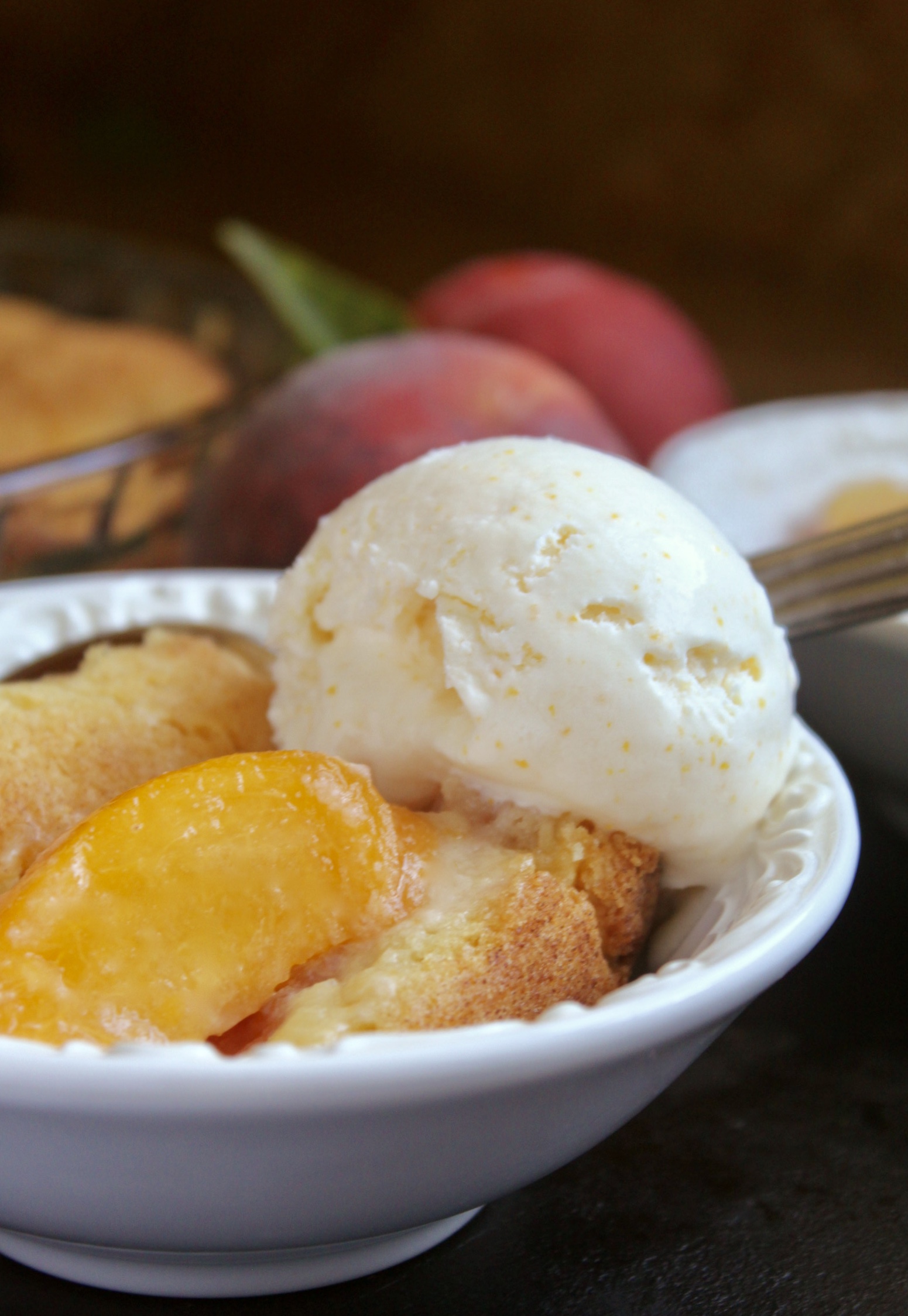 Peach cobbler with ice cream