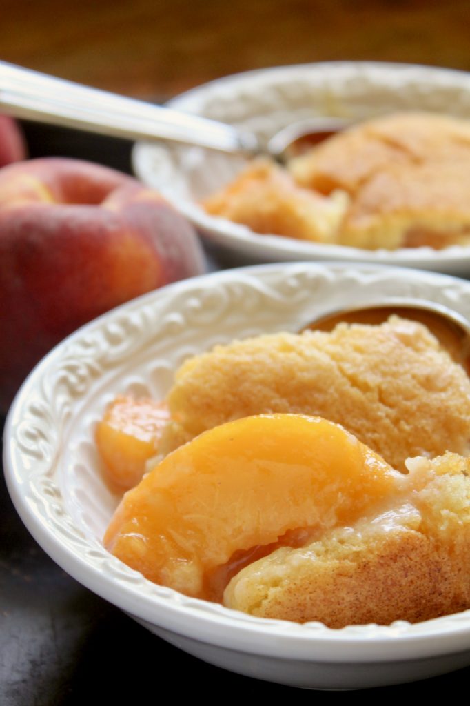 Easy Peach Cobbler (Using Fresh, Frozen or Canned Peaches) - Christina ...