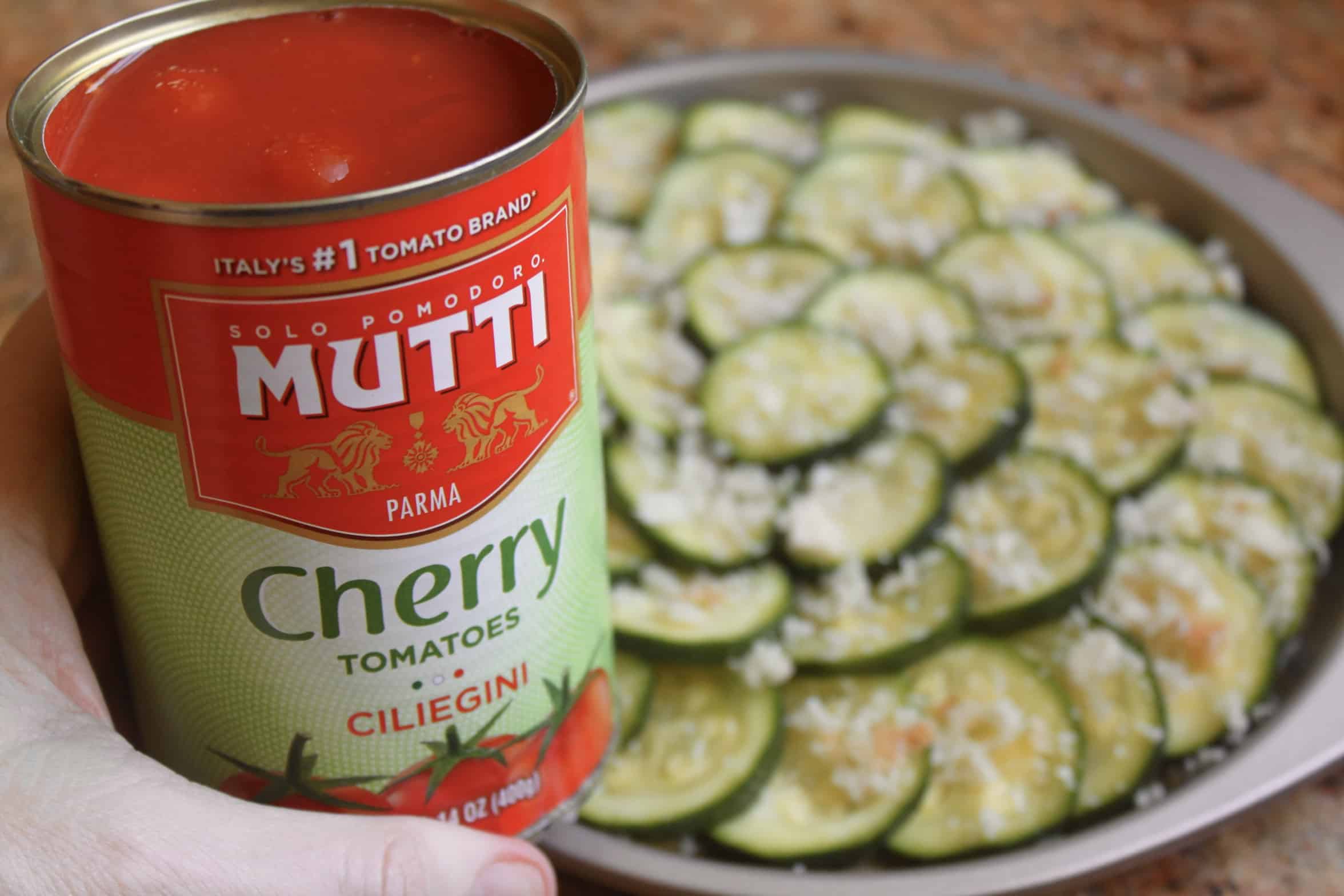 mutti with baked zucchini dish