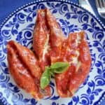 stuffed shells with spinach and ricotta