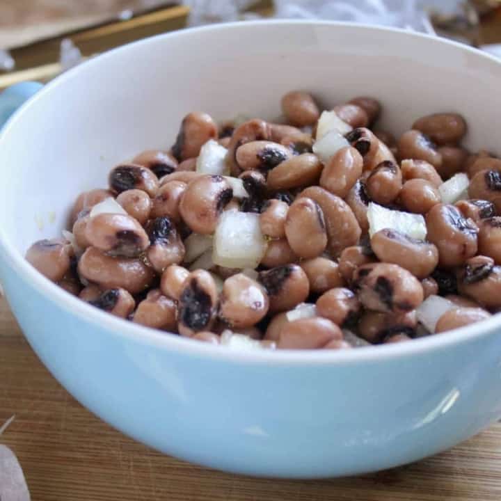 Black Eyed Peas Recipe (Easiest Ever!)
