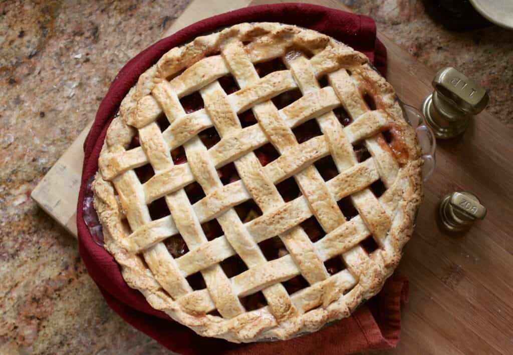 rhubarb pie overhead