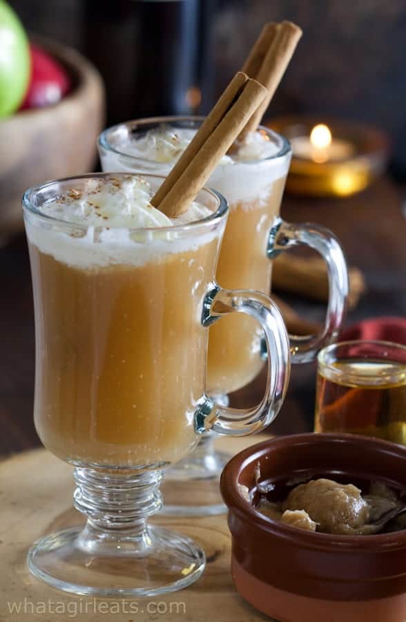 hot apple pie cocktail