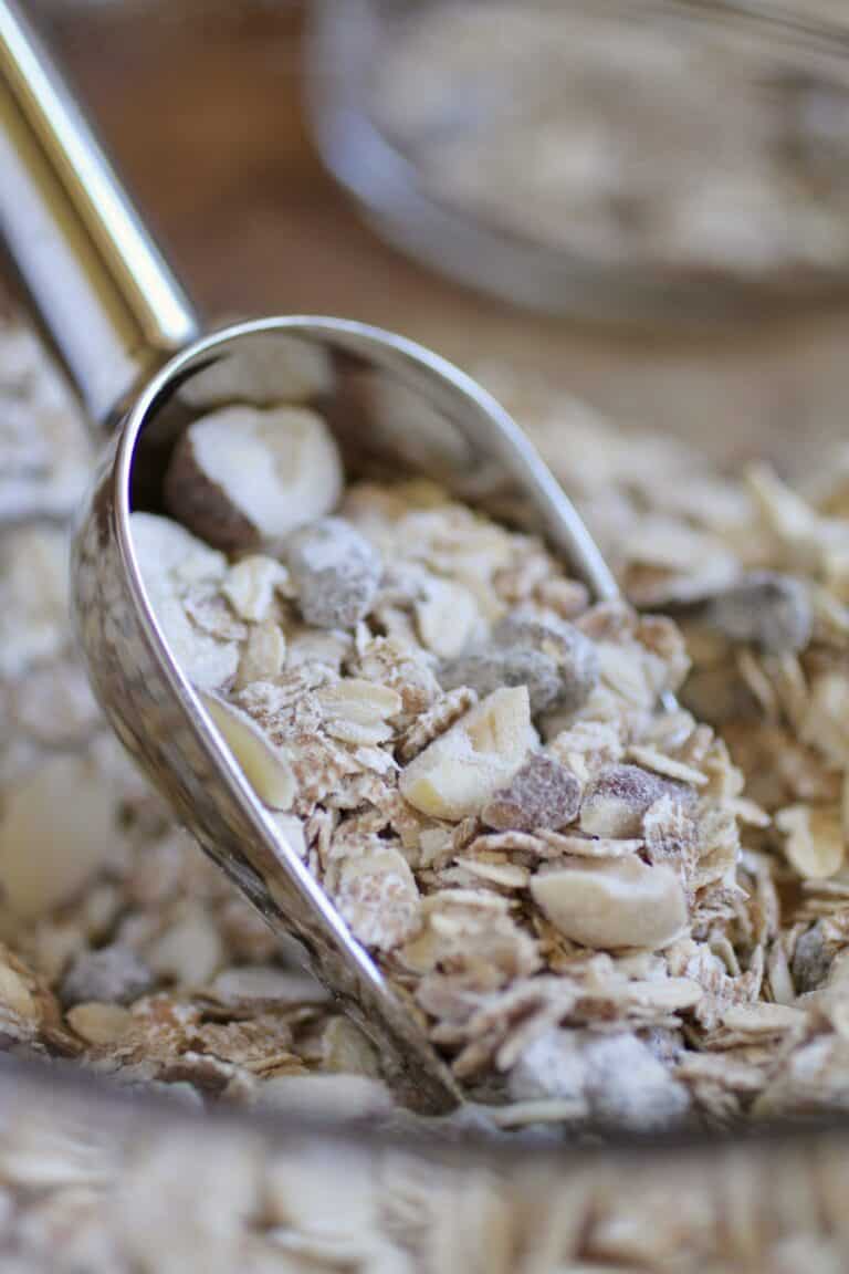 Easy Muesli Recipe (Alpen Copycat) Christina's Cucina